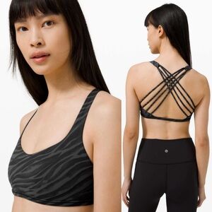 Lululemon Free to Be Bra in Wild Le Tigre Camo Deep Coal Multi - Size 8